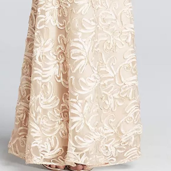 Sleeveless all-over Soutache Dress with Beads - Picture 6 of 10